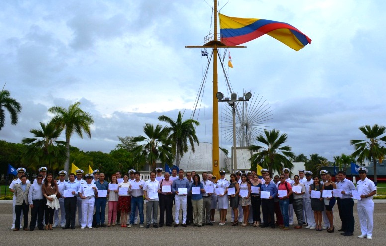 Participantes del Diplomado en Gestión de Operaciones Exploración y Producción de Hidrocarburos Costa Afuera