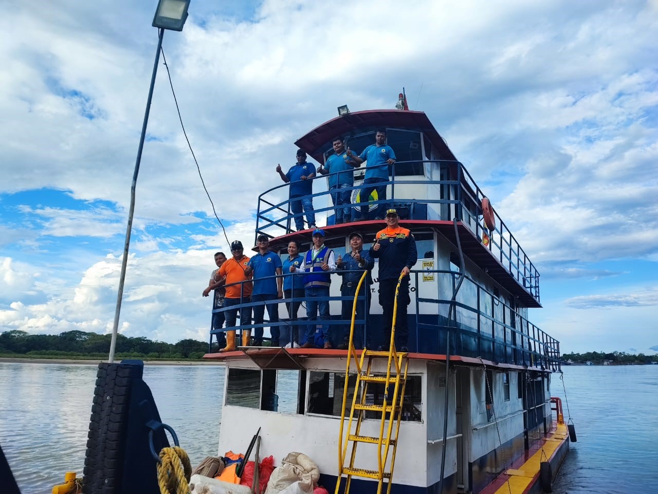 Mediante trabajo conjunto la Dirección General Marítima y la Superintendencia de Transporte fortalecen la seguridad fluvial en Puerto Asís, Putumayo