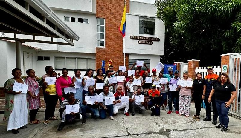 Dimar lideró capacitación a la gente de mar en Riohacha