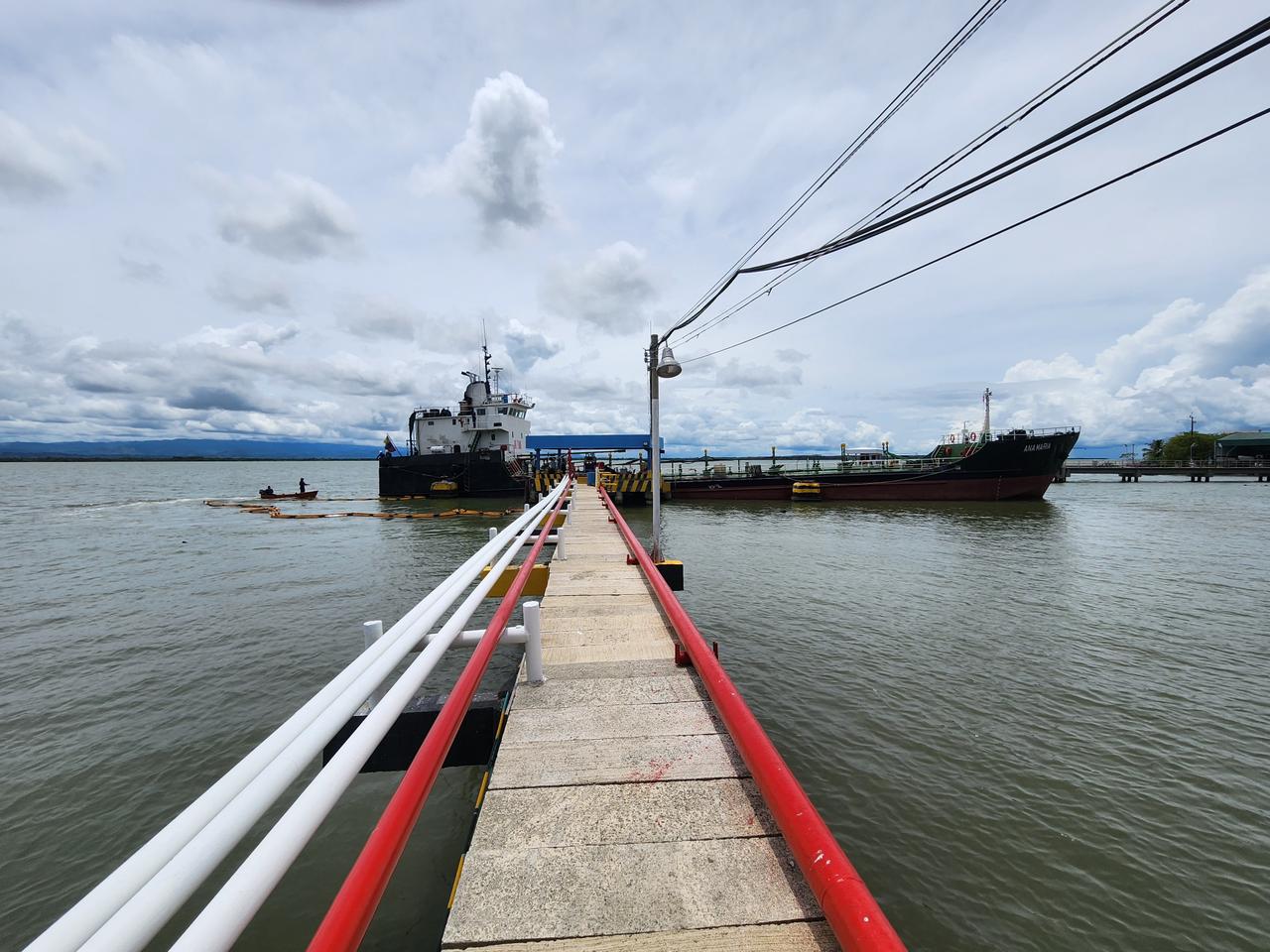 Dimar fortalece sus protocolos de atención a derrame de hidrocarburos en el Golfo de Urabá