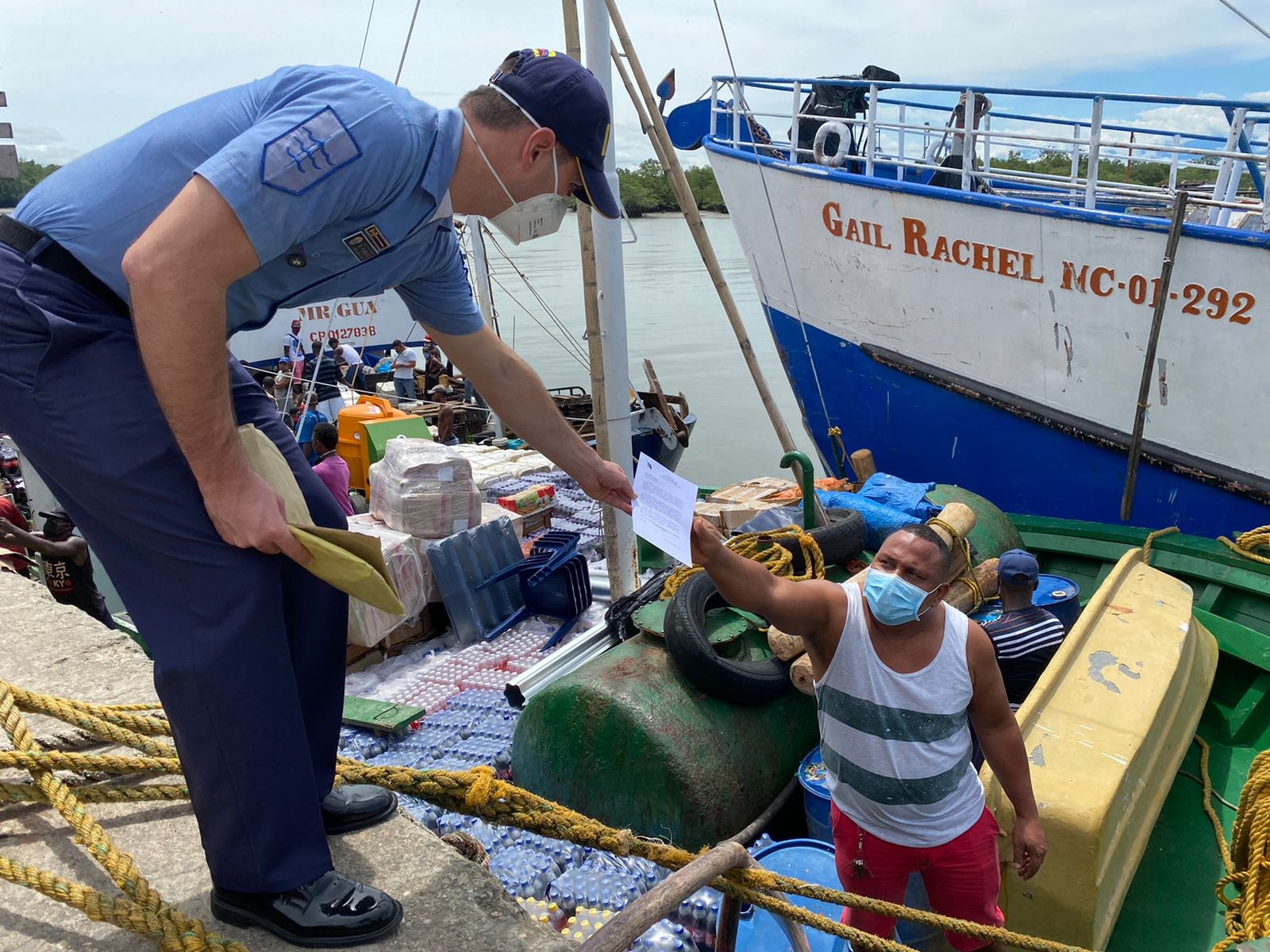 200 hombres y mujeres garantizarán diariamente la seguridad en el Caribe y el Pacífico colombiano: Dimar