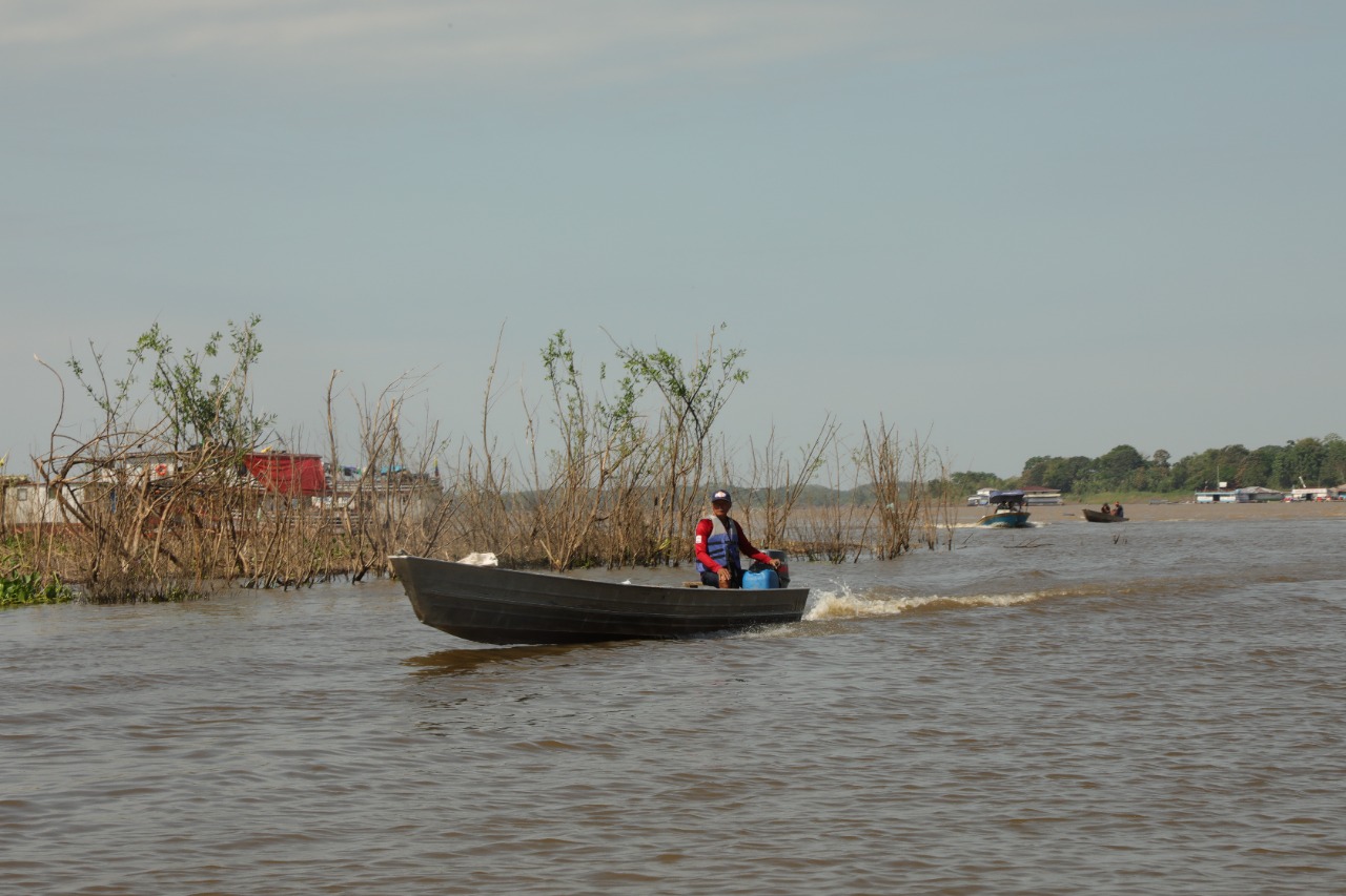 Dimar continúa trabajando en la seguridad integral fluvial del Amazonas