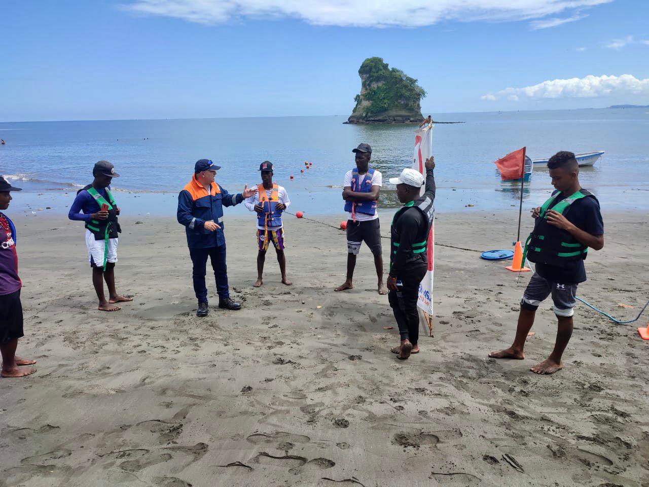 Tumaco, un destino turístico que se posiciona en el Pacifico colombiano: Dimar