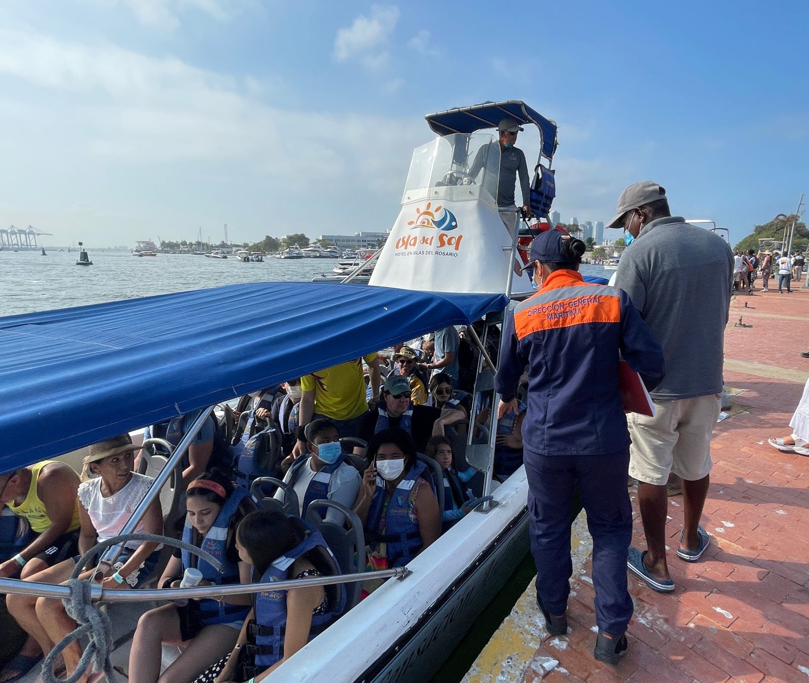 8.657 personas movilizadas en Cartagena durante puente festivo: Dimar