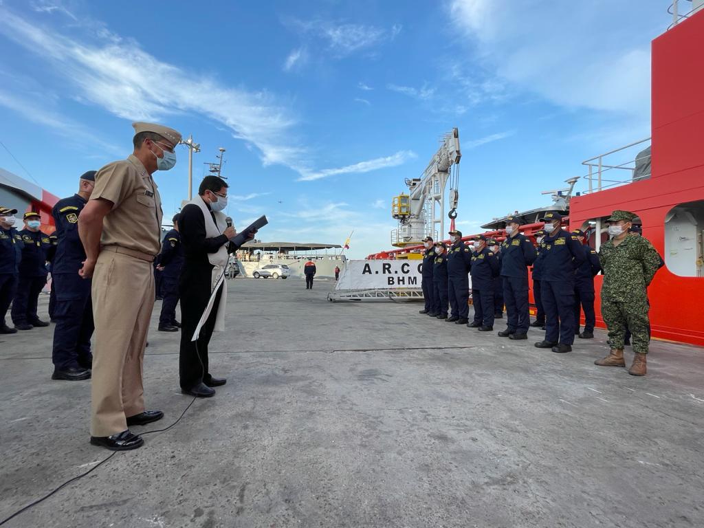 Zarpó buque ARC "Caribe" con más de 100 toneladas de ayudas para San Andrés y Providencia