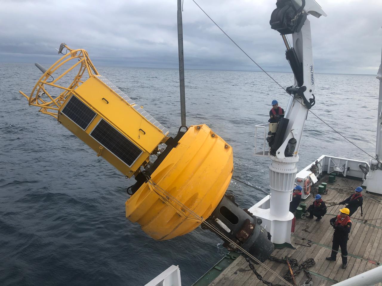 Dimar fondea boya metocean en el Golfo de Morrosquillo