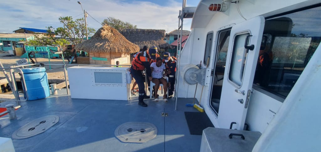 Dimar realiza evacuación médica en Santa Cruz del Islote