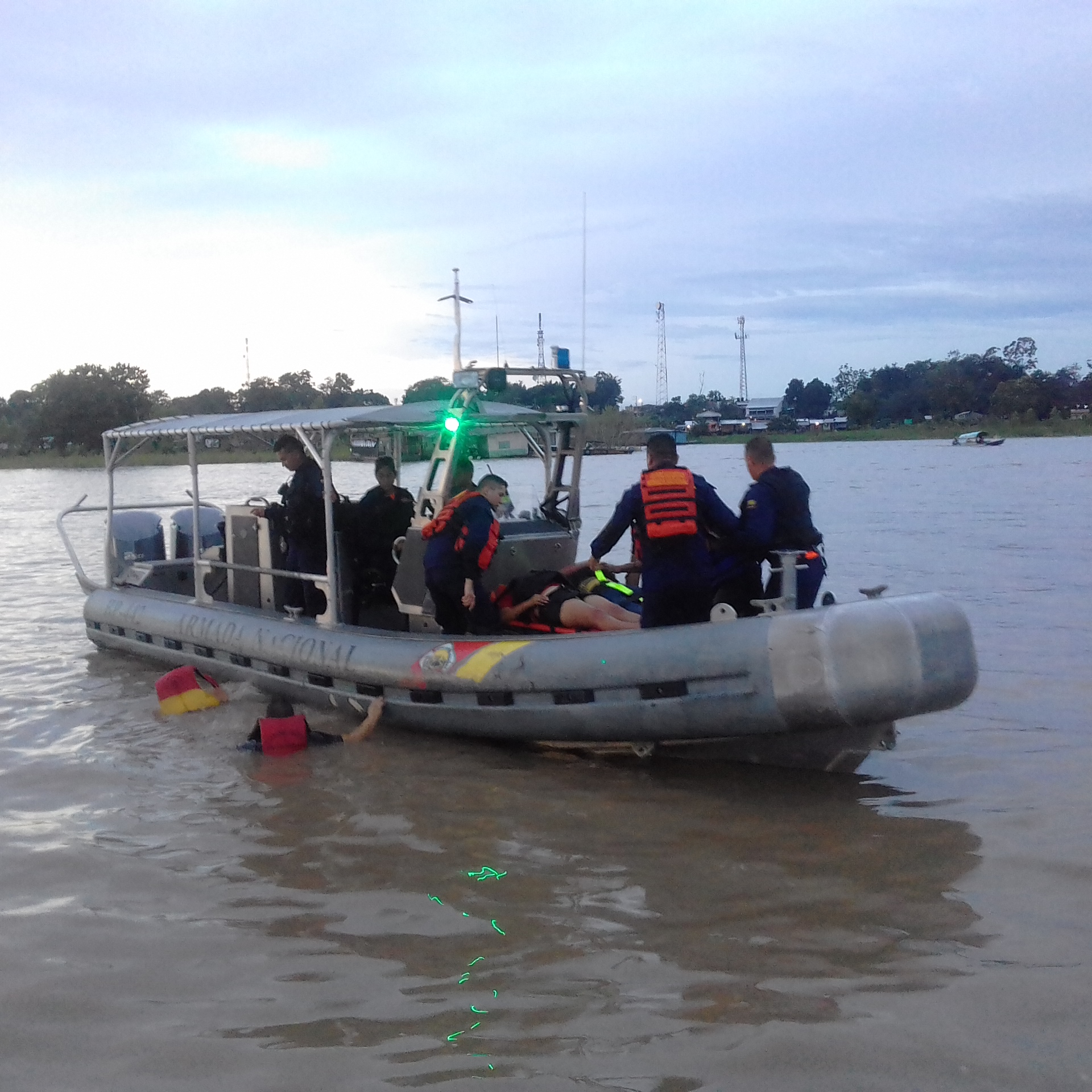 Dimar participó en simulacro empresarial “Accidente fluvial” en Leticia