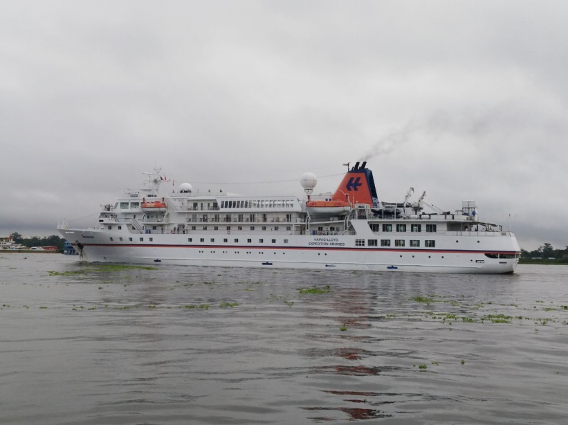 Dimar recibió crucero Bremen en el Puerto de Leticia