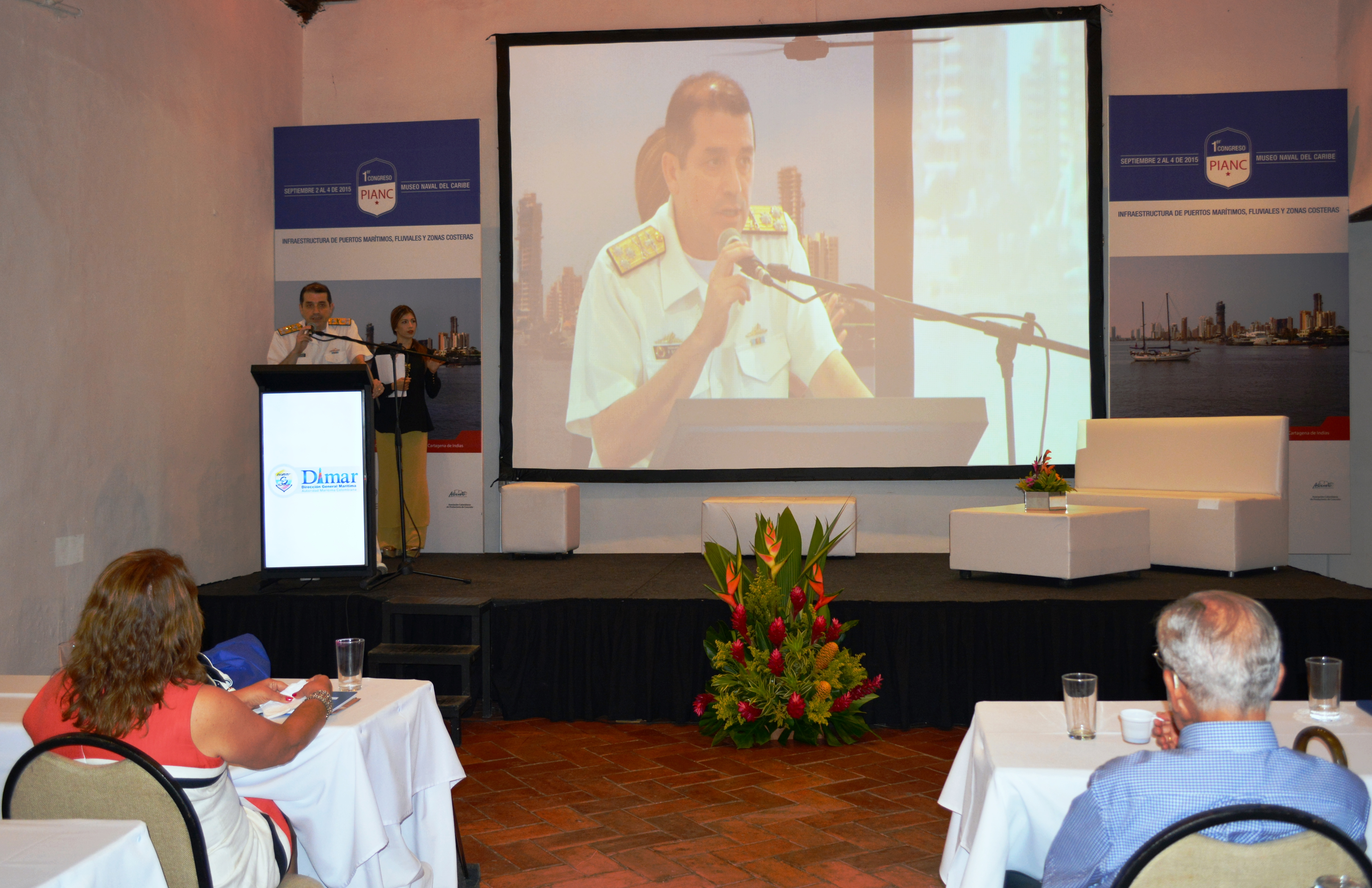 El Señor Vicealmirante Pablo Emilio Romero Rojas, dando apertura al Primer Congreso PIAN, Colombia. 