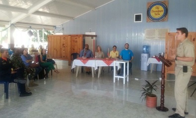 Sr. Teniente de Fragata Mario Navas Estévez, Capitán de Puerto de Providencia, quien reafirma compromiso Institucional.