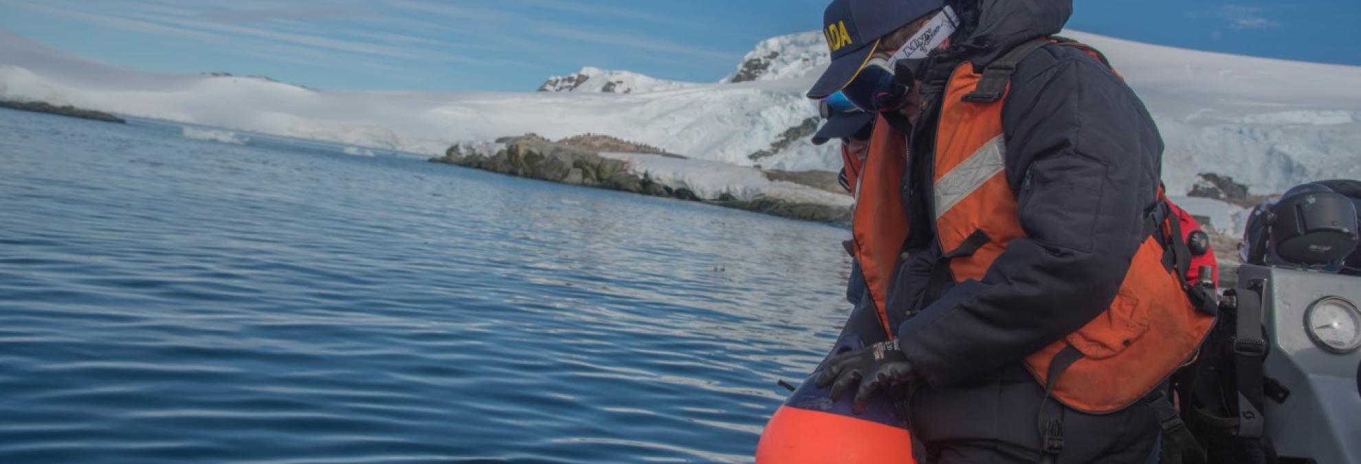 Dimar contribuye científicamente al conocimiento de la dinámica océano-atmosférica del continente Antártico